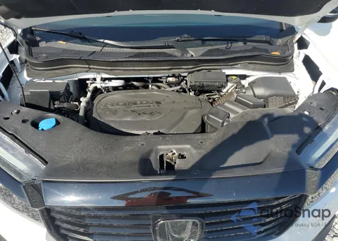 2021 Honda Ridgeline Black Edition z USA, uszkodzony, nr VIN 5FPYK3F81MB018341